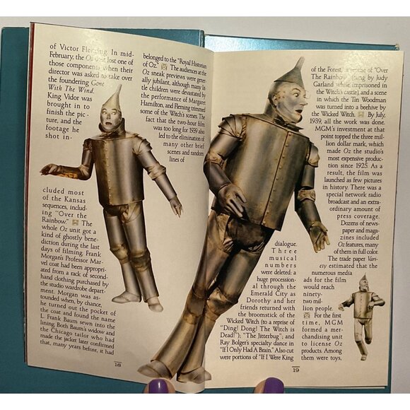 WIZARD OF OZ VHS 50TH ANN ED WITH BOOKLET TURNER ISBN 0792800001 - Picture 5 of 7